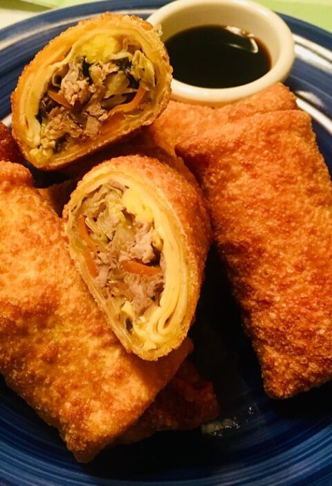 1 Delicious Authentic Chinese Egg Rolls