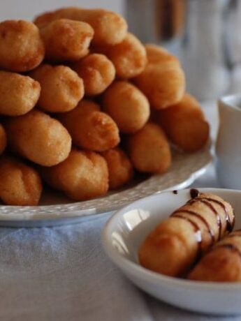 1 Delicious Cape Verde Gufong (Fried Pastry)
