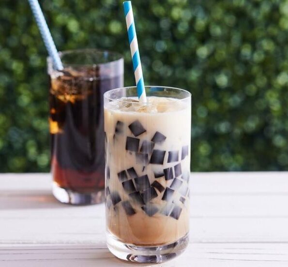 1 Delicious Fen Bing: Grass Jelly Drink