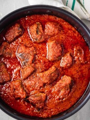 1 Delicious Nigerian Assorted Meat Stew: Obe Ata Dindin.