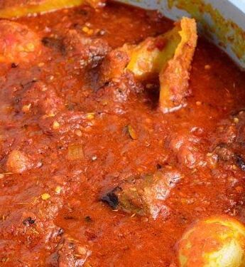 1 delicious Nigerian pepper sauce: Ata Dindin.
