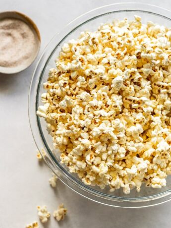 1 Delicious Stovetop Popcorn in 5 Minutes.