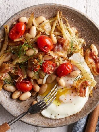 1 Delicious White Beans & Eggs with Pancetta & Fennel Recipe.